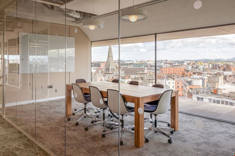 One Central Plaza Conference Room