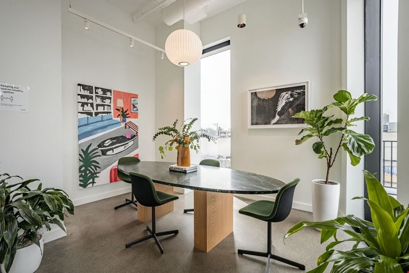 800 N High St Coworking