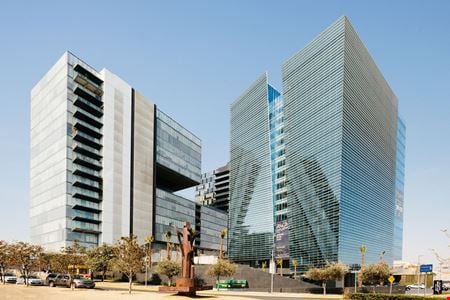 Building image for Park Plaza
