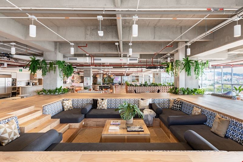 Calle 127a # 53a-45 Coworking