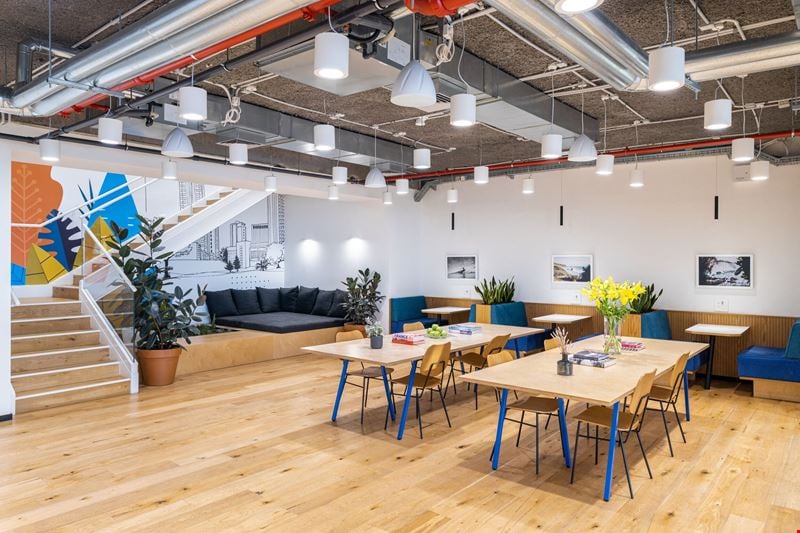 Derech Menachem Begin 144 Coworking