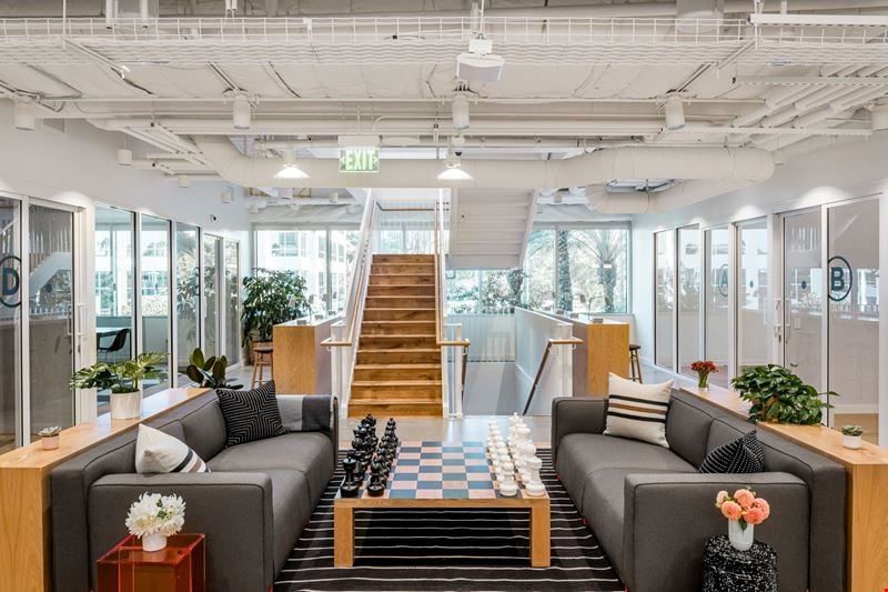 Campus @ Warner Center Coworking