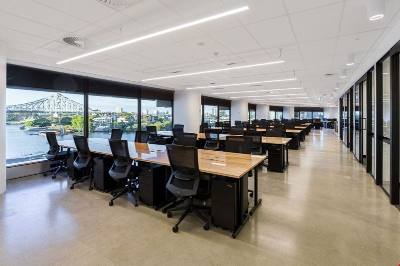 123 Eagle Street Office Space