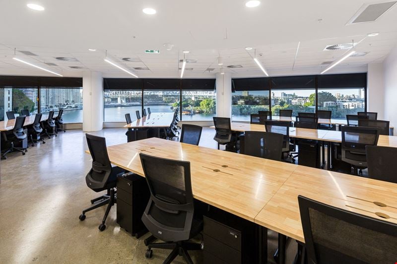 123 Eagle Street Office Space